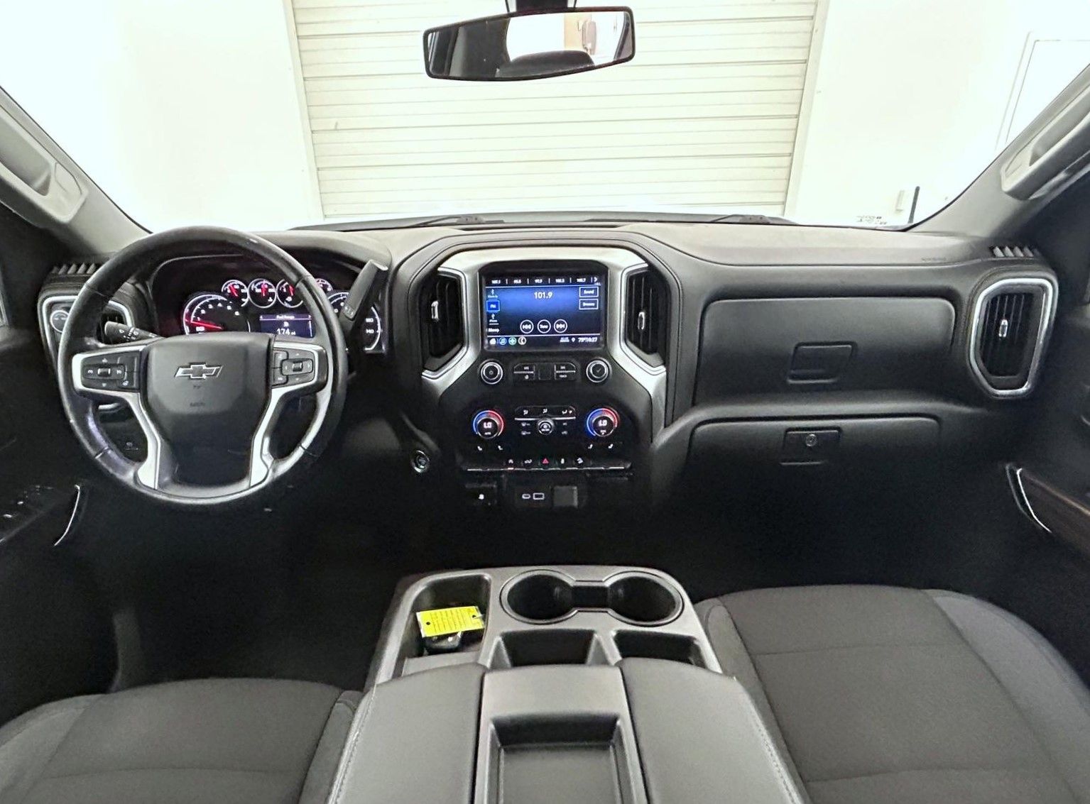 2020 Chevrolet Silverado 1500 RST photo 11
