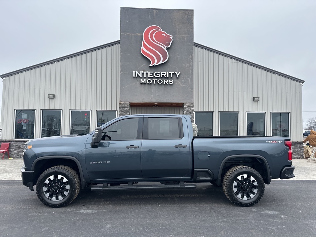 2020 Chevrolet Silverado 2500HD Custom's photo