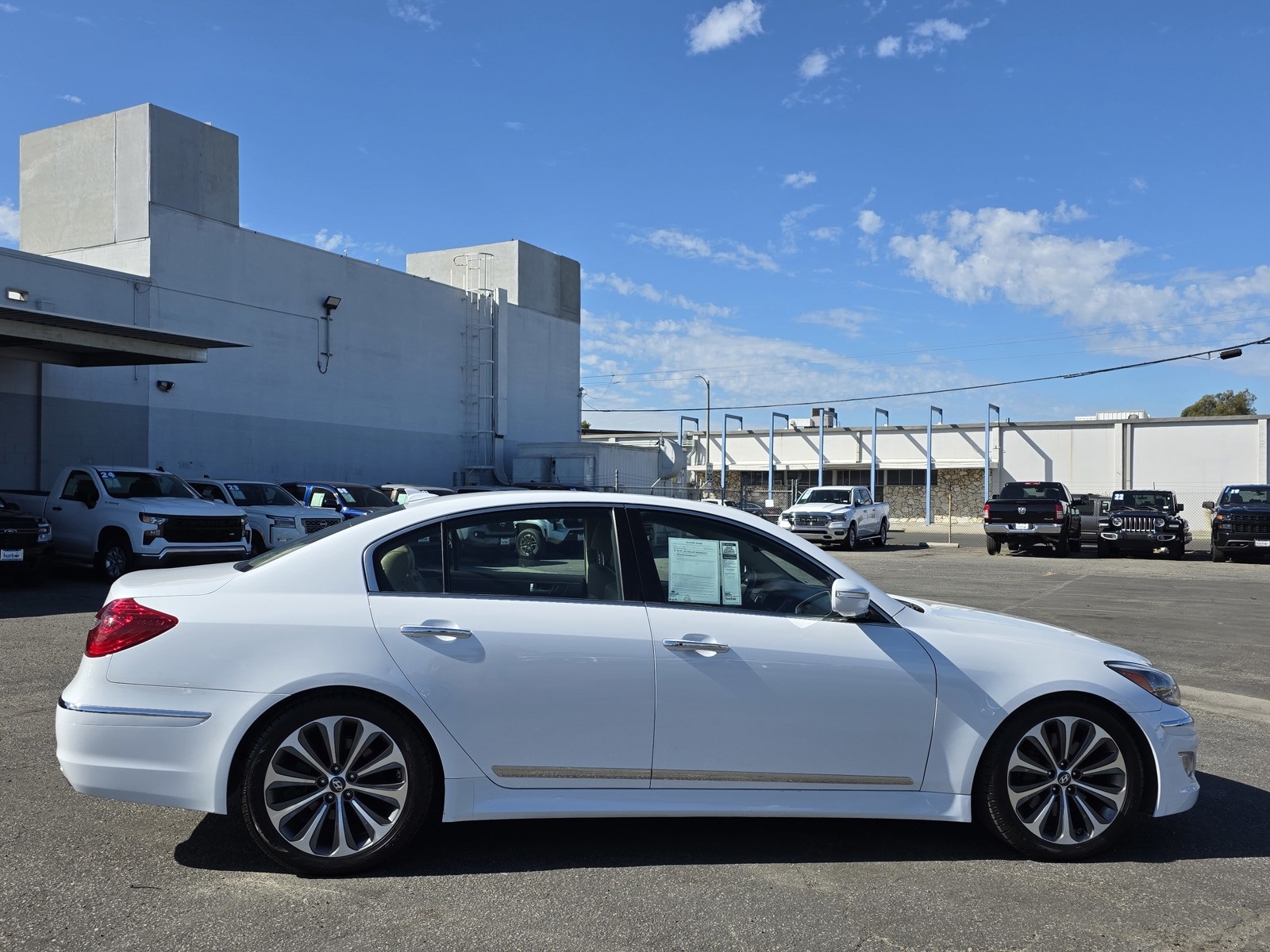 2013 Hyundai Genesis 5.0 R-Spec photo 8