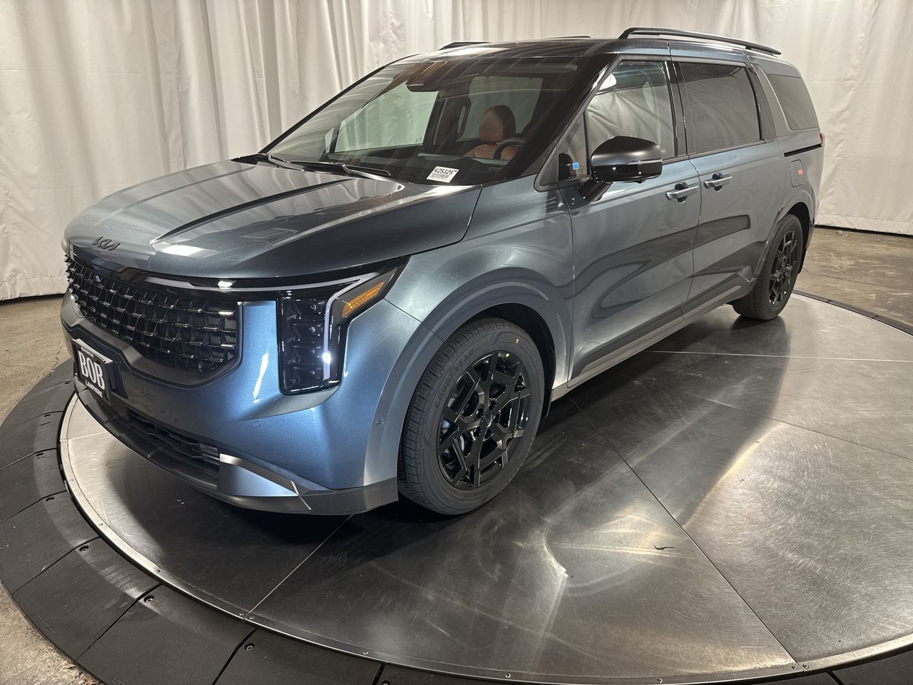 2026 Kia Carnival SX Prestige's photo