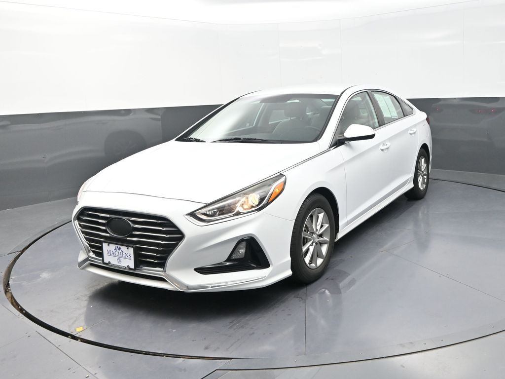 2018 Hyundai Sonata Eco photo 3