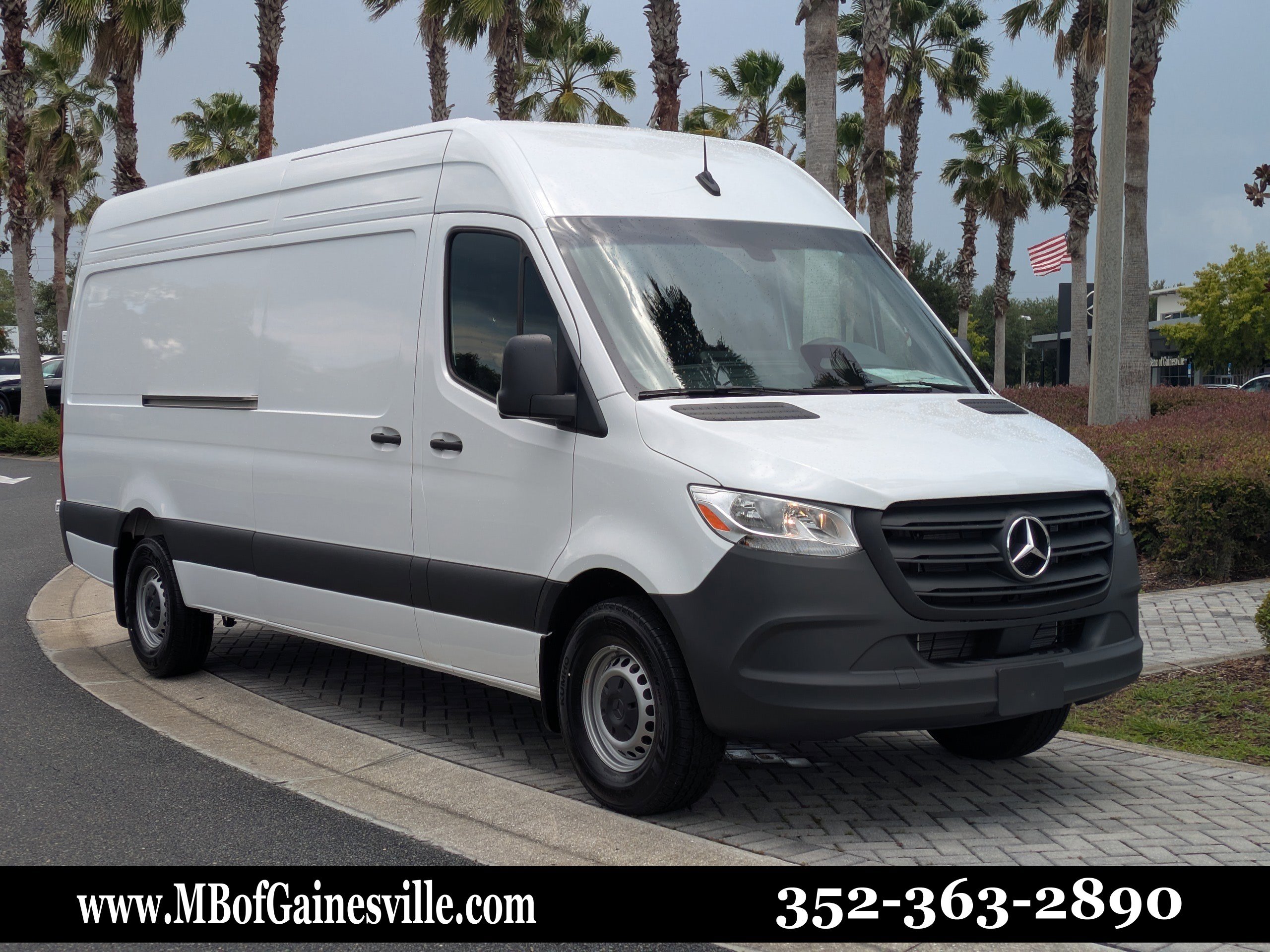 2025 Mercedes-Benz Sprinter Cargo Van Base's photo