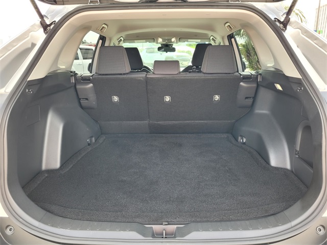 2024 Toyota RAV4 Hybrid LE photo 9