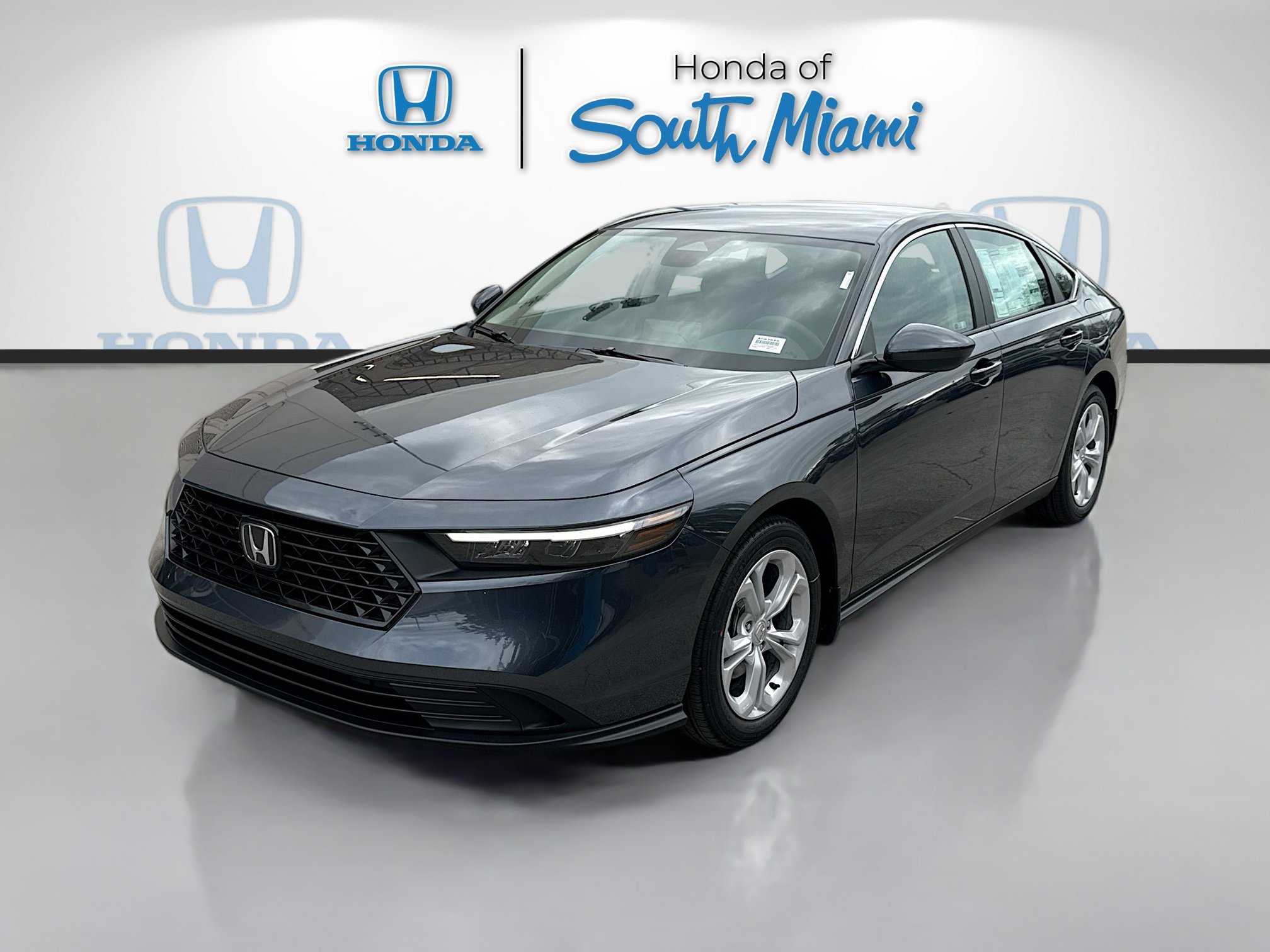 2025 Honda Accord LX photo 2
