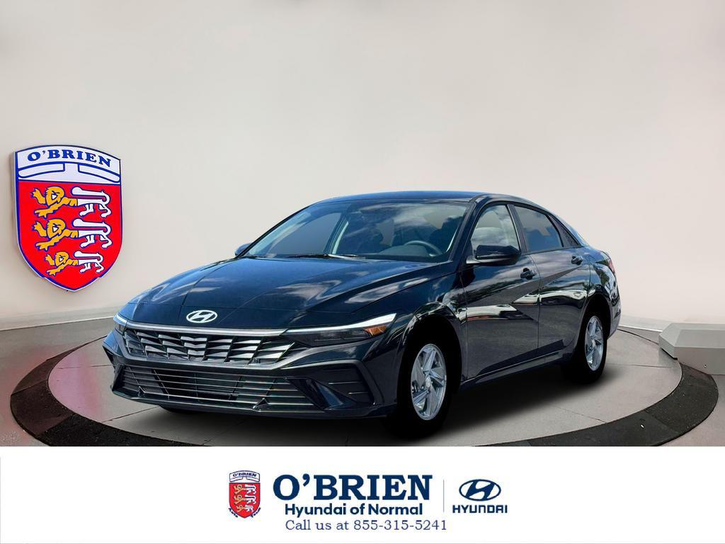 2026 Hyundai Elantra SE's photo