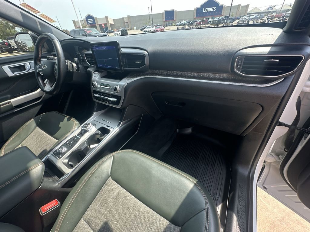 2022 Ford Explorer Timberline photo 25