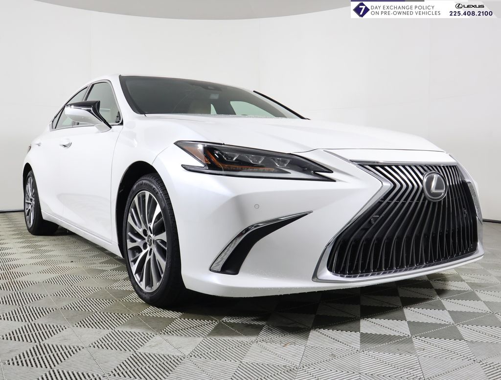 2020 Lexus ES 350 Luxury's photo