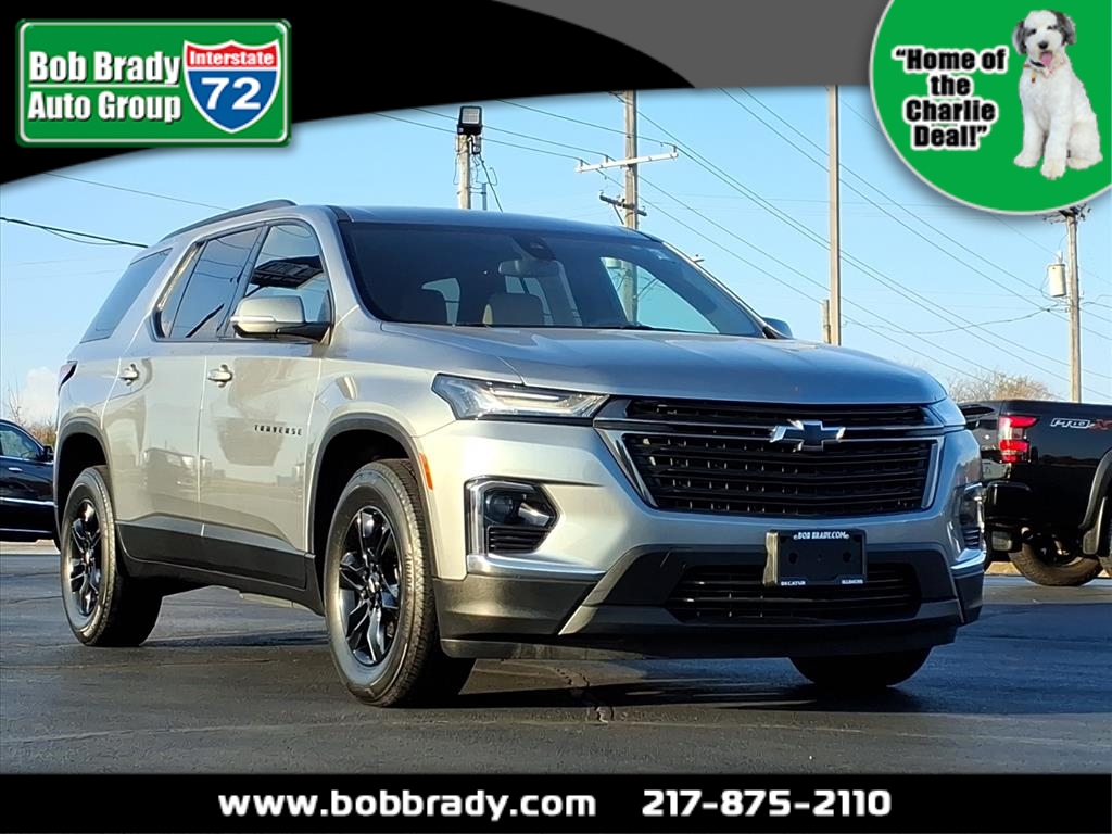 2023 Chevrolet Traverse LS's photo