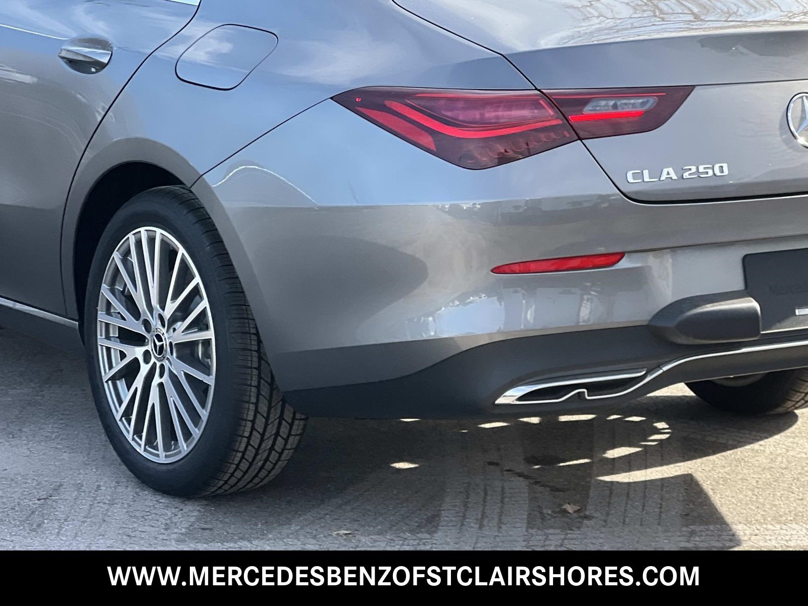 2026 Mercedes Benz CLA 250 4MATIC photo 4