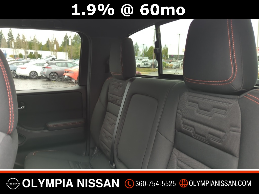 2025 Nissan Frontier Crew Cab PRO-4X photo 18