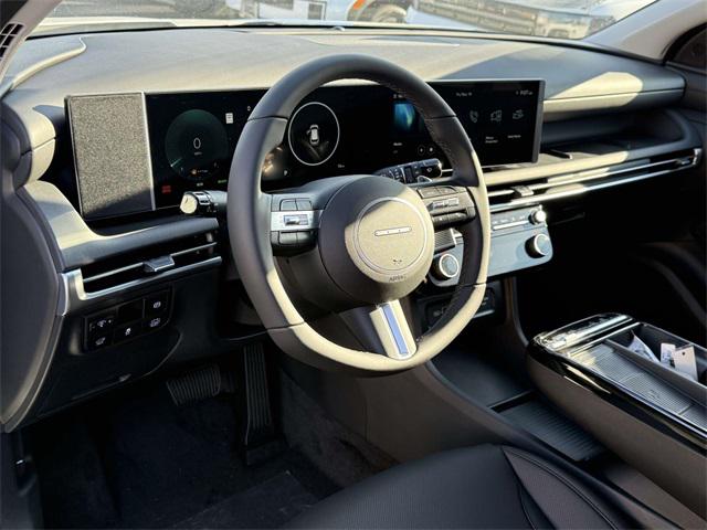 2026 Hyundai Tucson Hybrid SEL Convenience photo 2