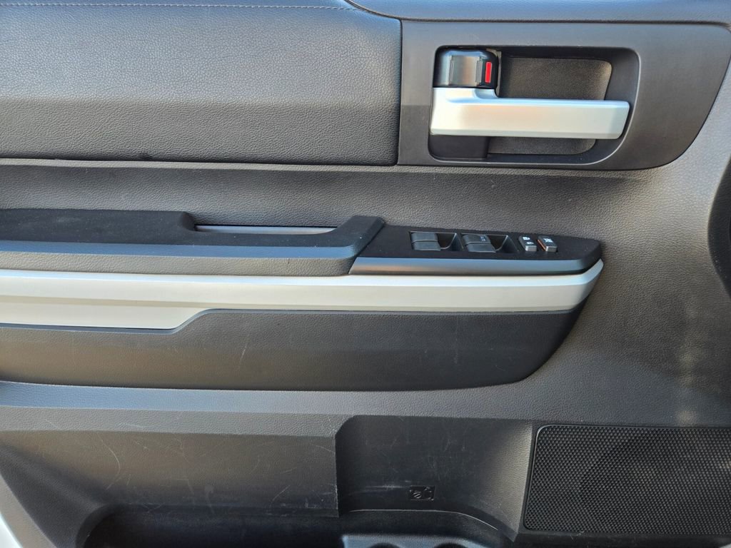 2020 Toyota Tundra SR5 Grade photo 18