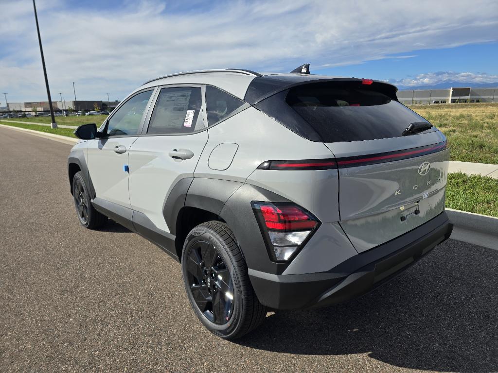 2026 Hyundai Kona SEL photo 3