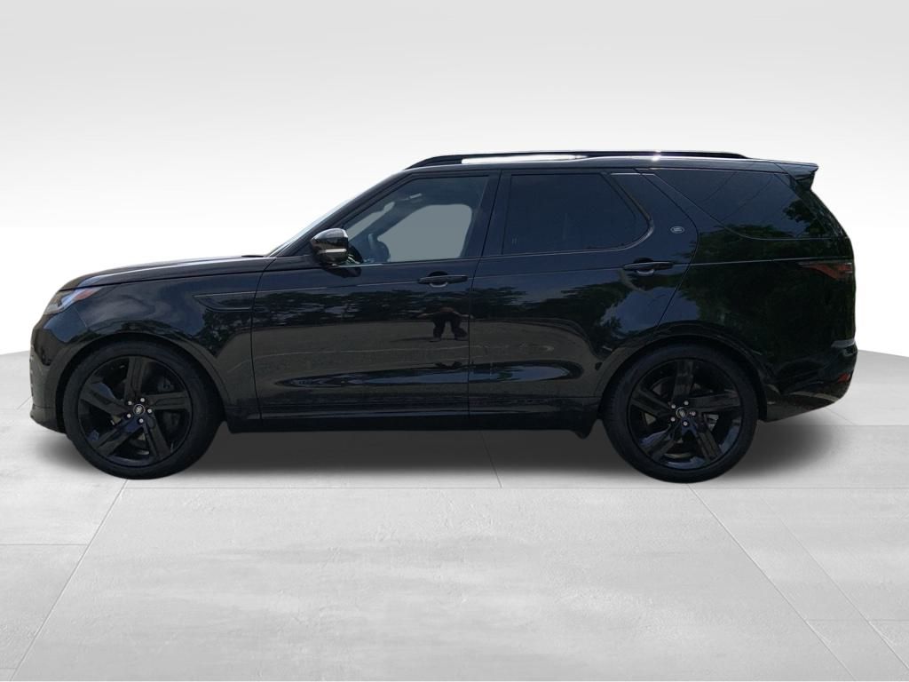 2024 Land Rover Discovery SE photo 4