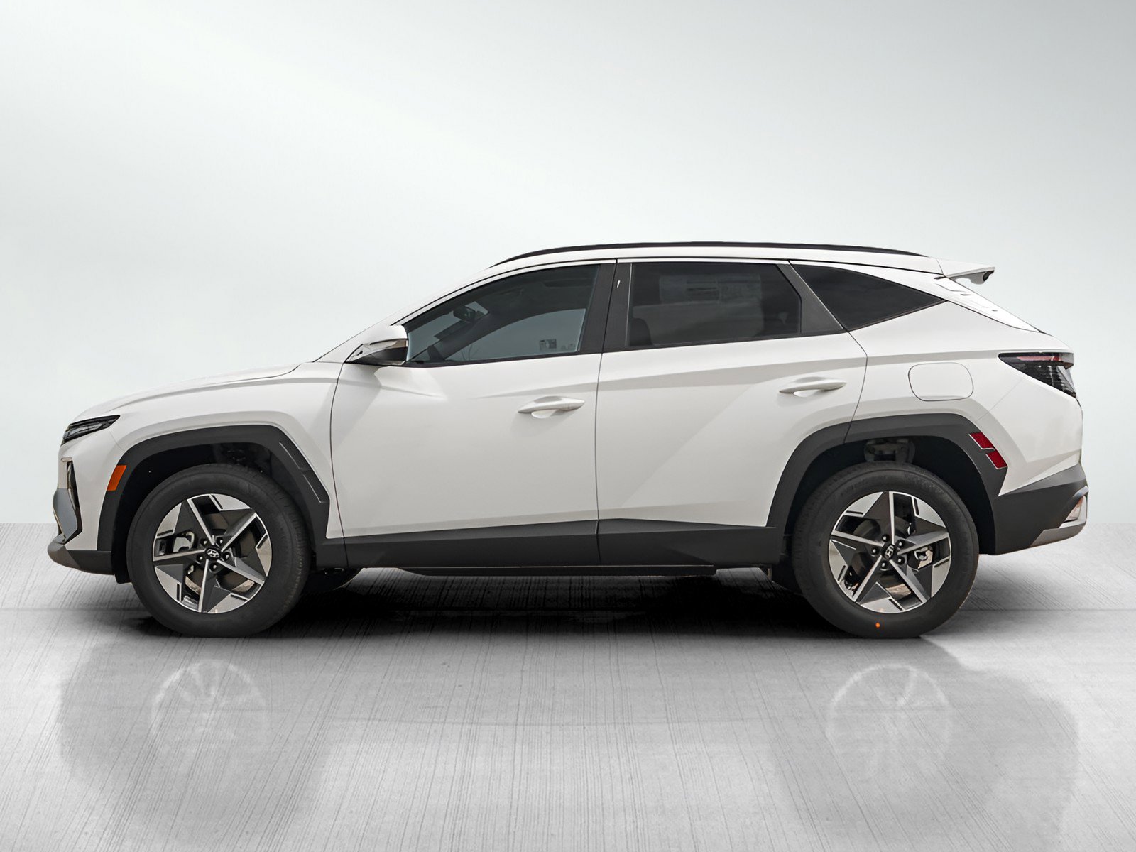 2025 Hyundai Tucson SEL Convenience photo 4