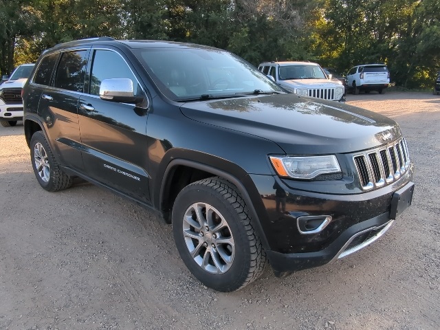 2016 Jeep Grand Cherokee Limited photo 3