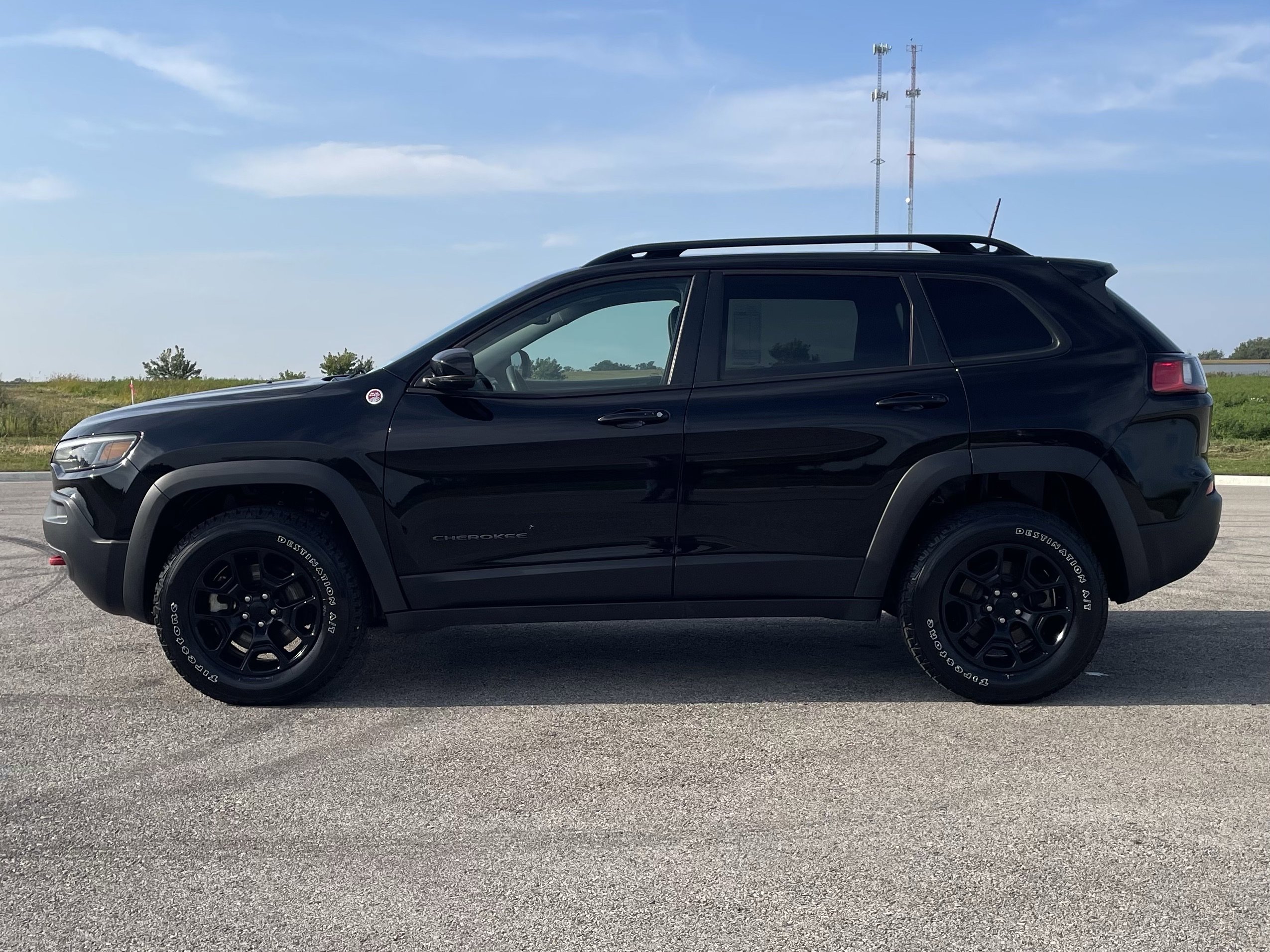 2022 Jeep Cherokee Trailhawk photo 6