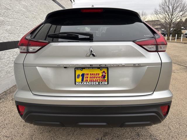 2025 Mitsubishi Eclipse Cross ES photo 4