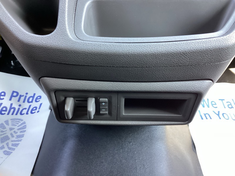 2025 Ford Transit photo 30