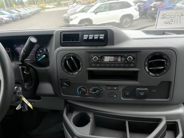 2025 Ford E-350 photo 12