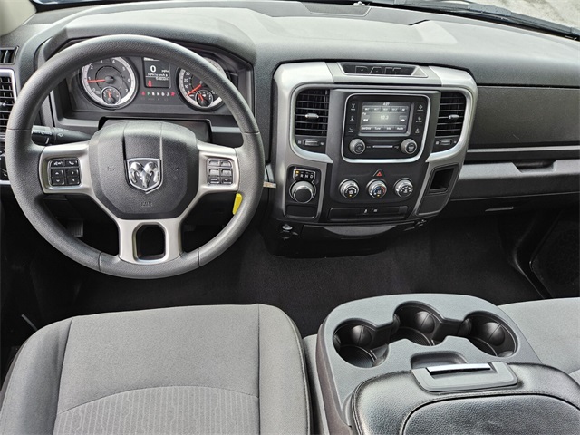 2024 Ram 1500 Classic SLT photo 7
