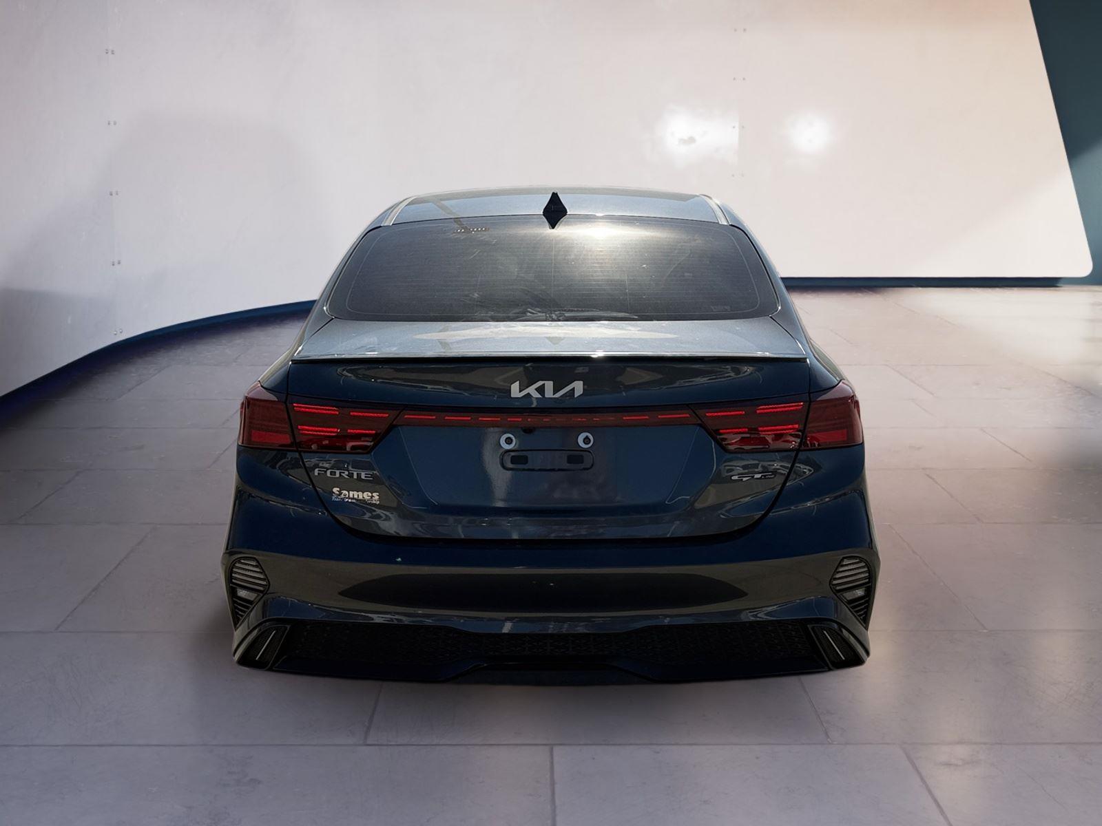 2024 Kia Forte GT-Line photo 4