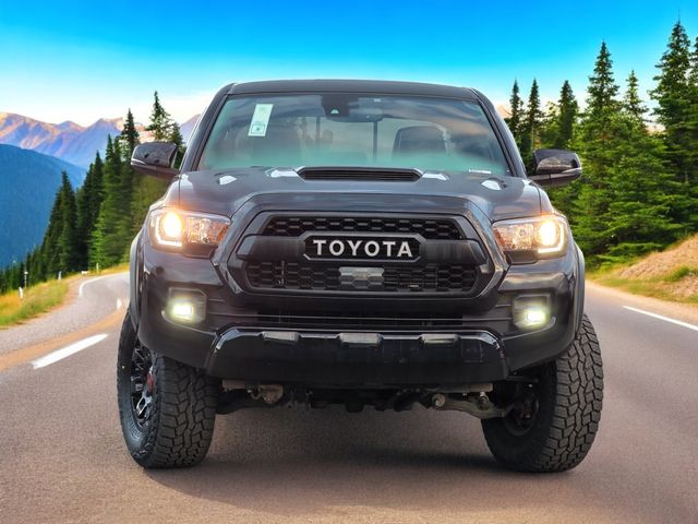 2019 Toyota Tacoma TRD Pro photo 3
