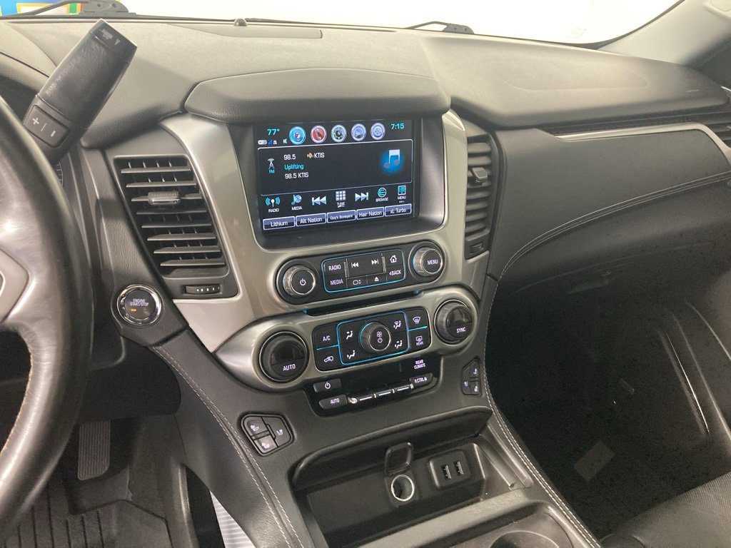 Used 2018 Chevrolet Tahoe Premier with VIN 1GNSKCKJ4JR162910 for sale in Stillwater, Minnesota