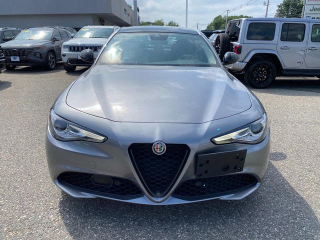 2021 Alfa Romeo Giulia Ti photo 8