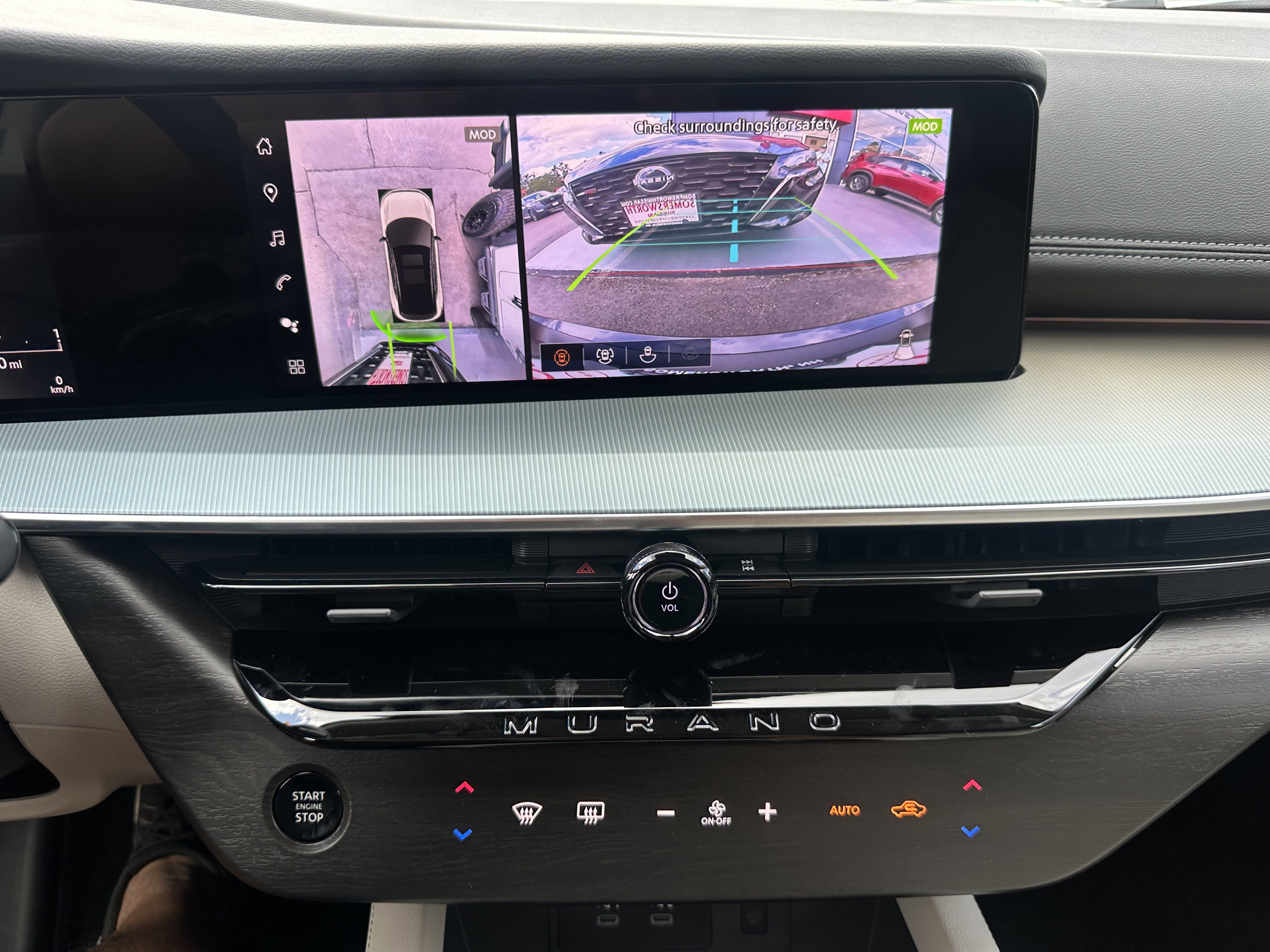 2025 Nissan Murano SL photo 3