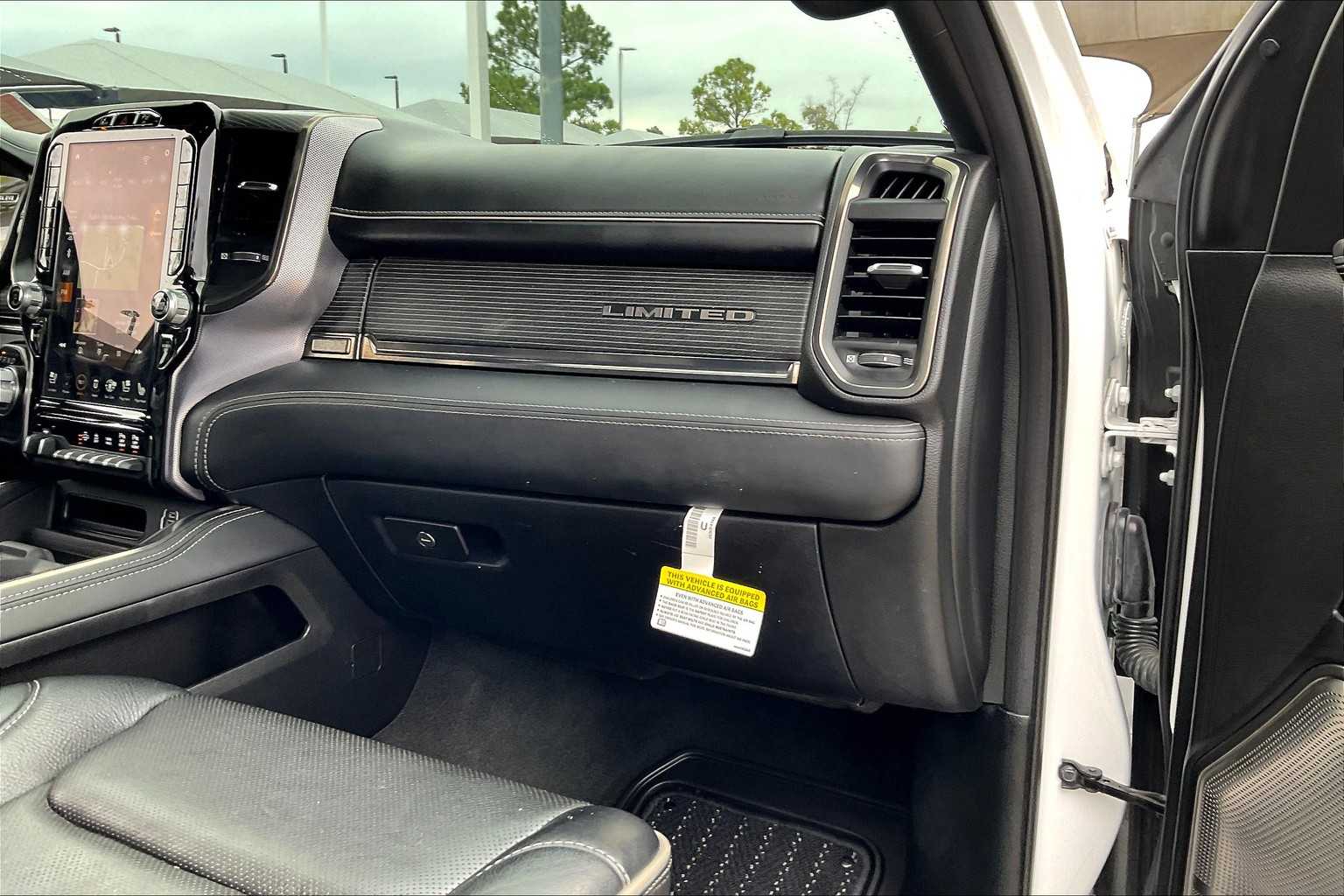 2021 Ram 1500 Limited photo 16