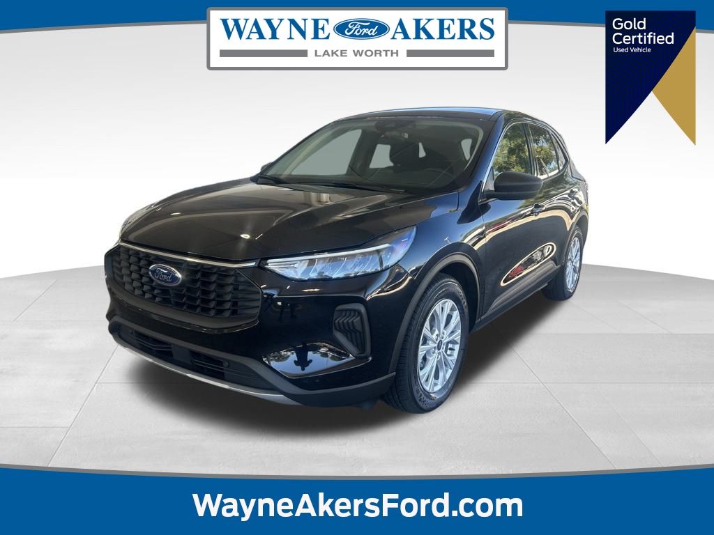 2024 Ford Escape Active's photo