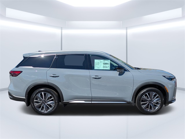2026 Infiniti QX60 Luxe photo 2