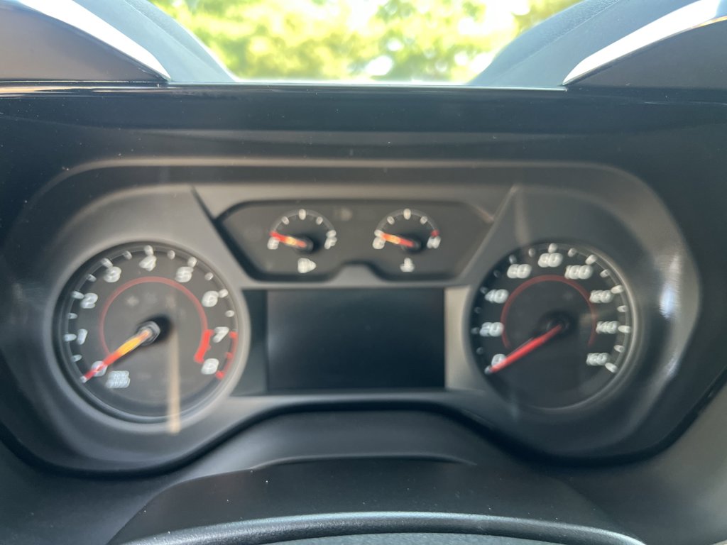 2024 Chevrolet Camaro 1LT photo 4