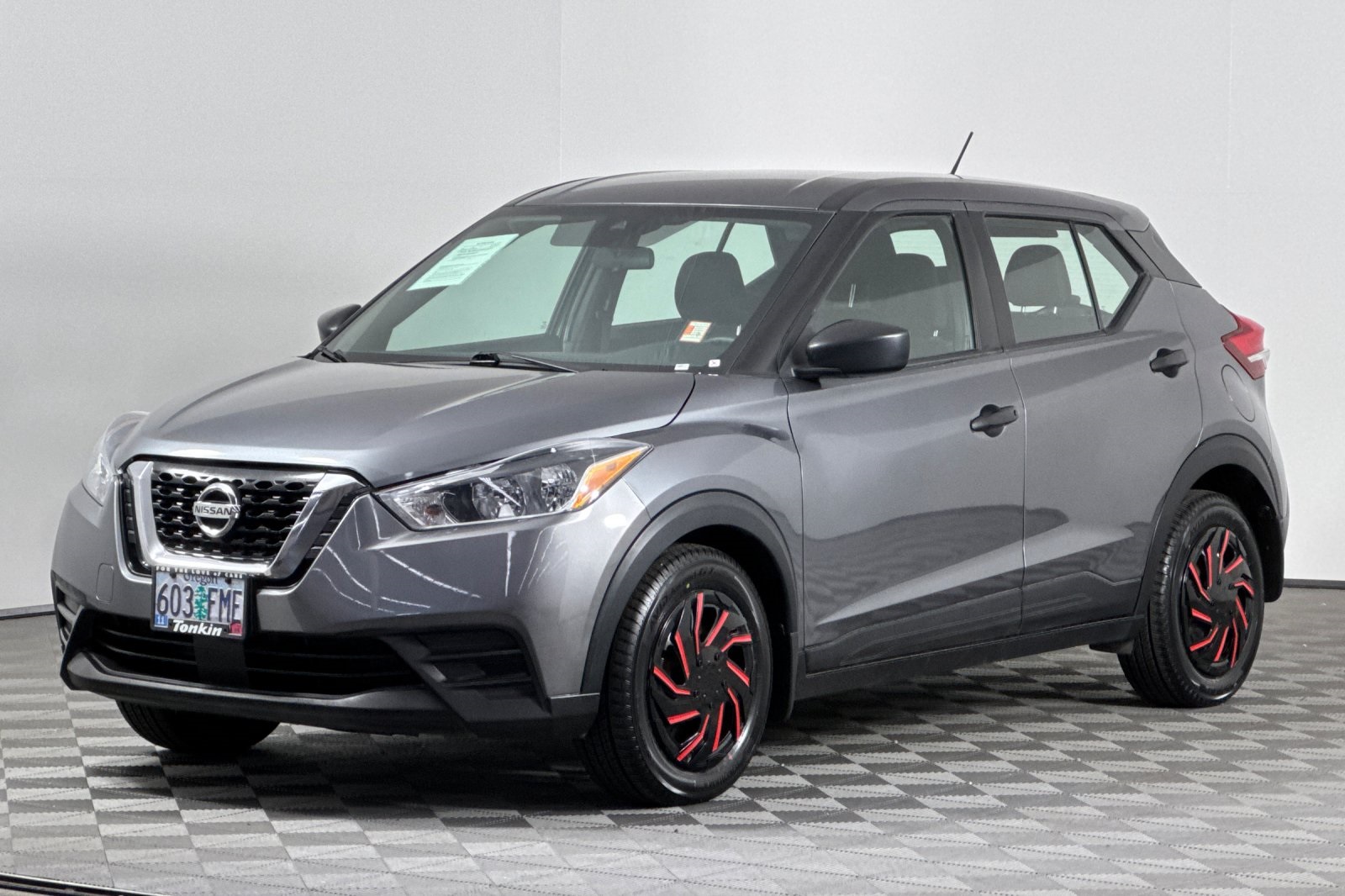 2020 Nissan Kicks S photo 8