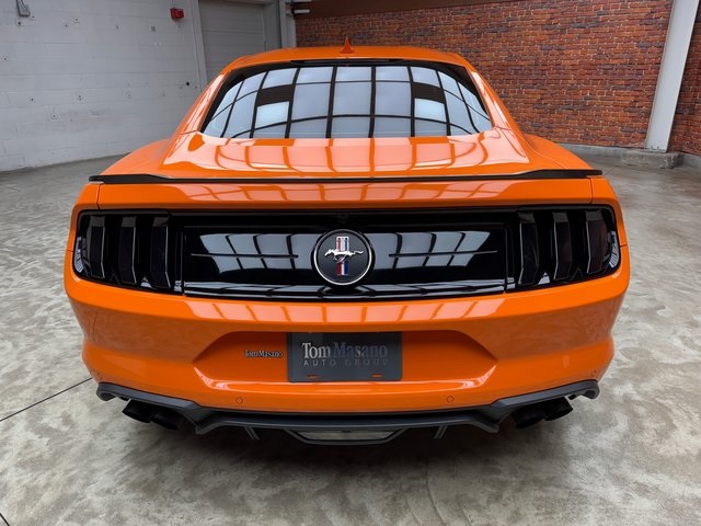 2020 Ford Mustang EcoBoost Premium photo 4