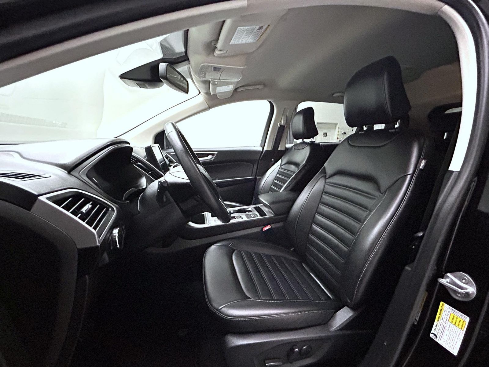 2024 Ford Edge SEL photo 10