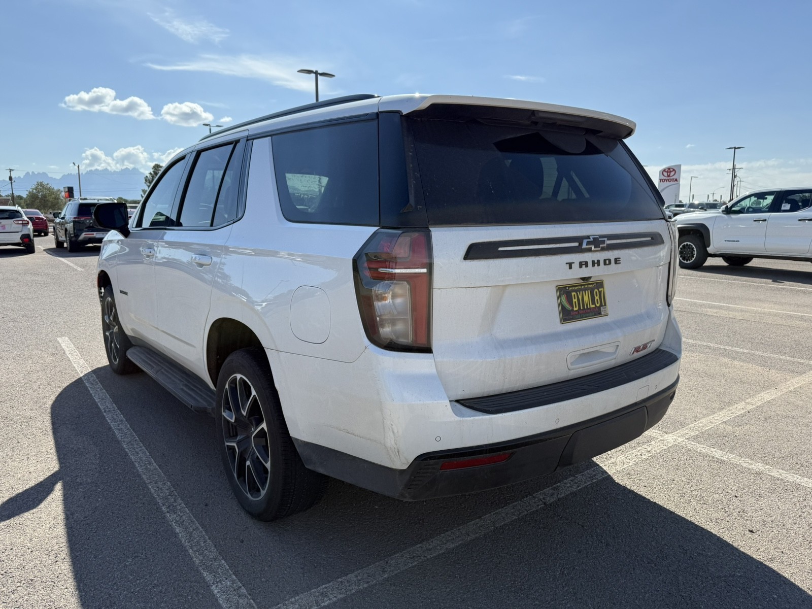 Used 2024 WHITE Chevrolet RST image 3