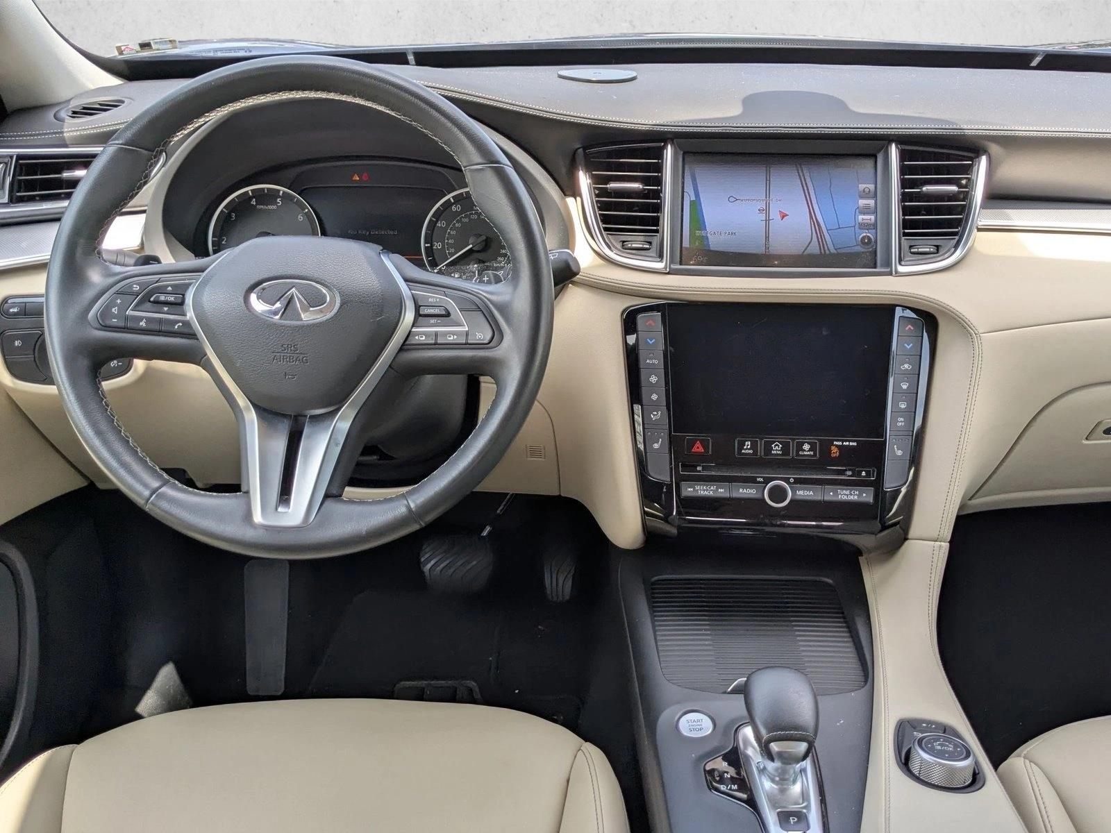 2019 Infiniti QX50 Luxe photo 17