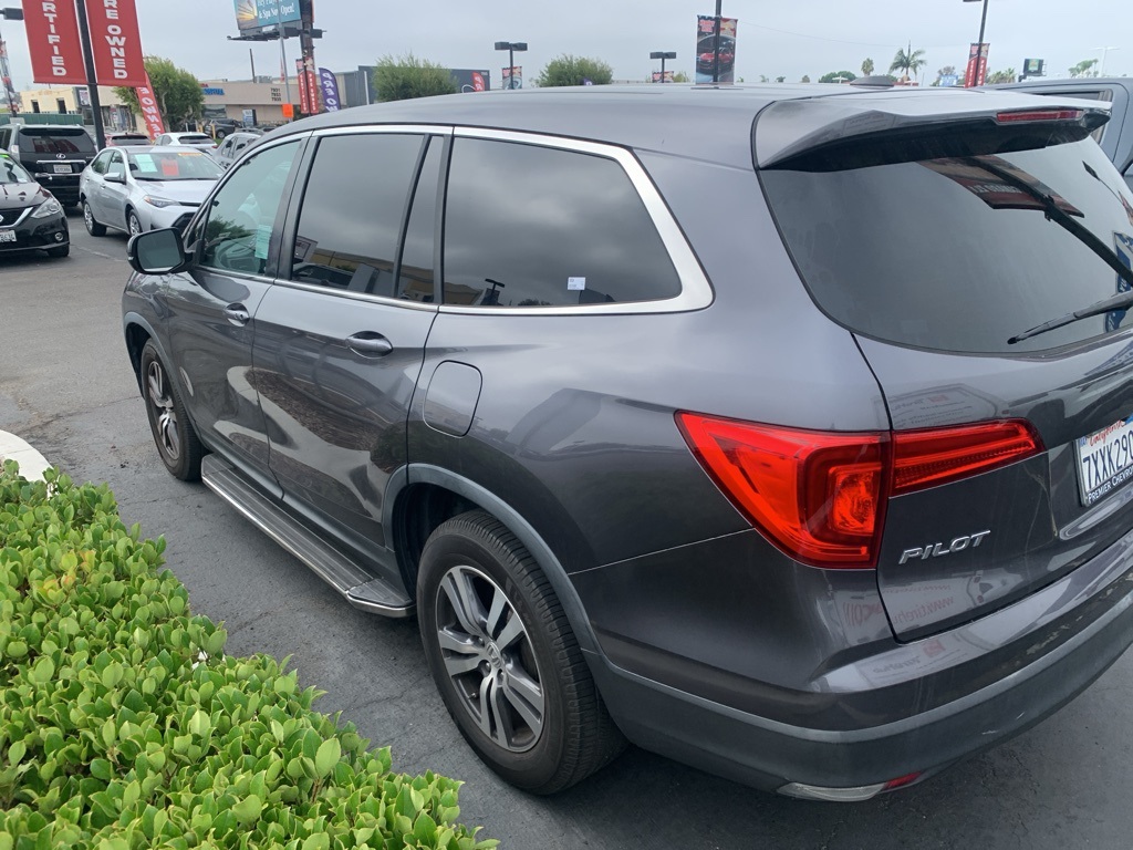2017 Honda Pilot EX-L photo 8