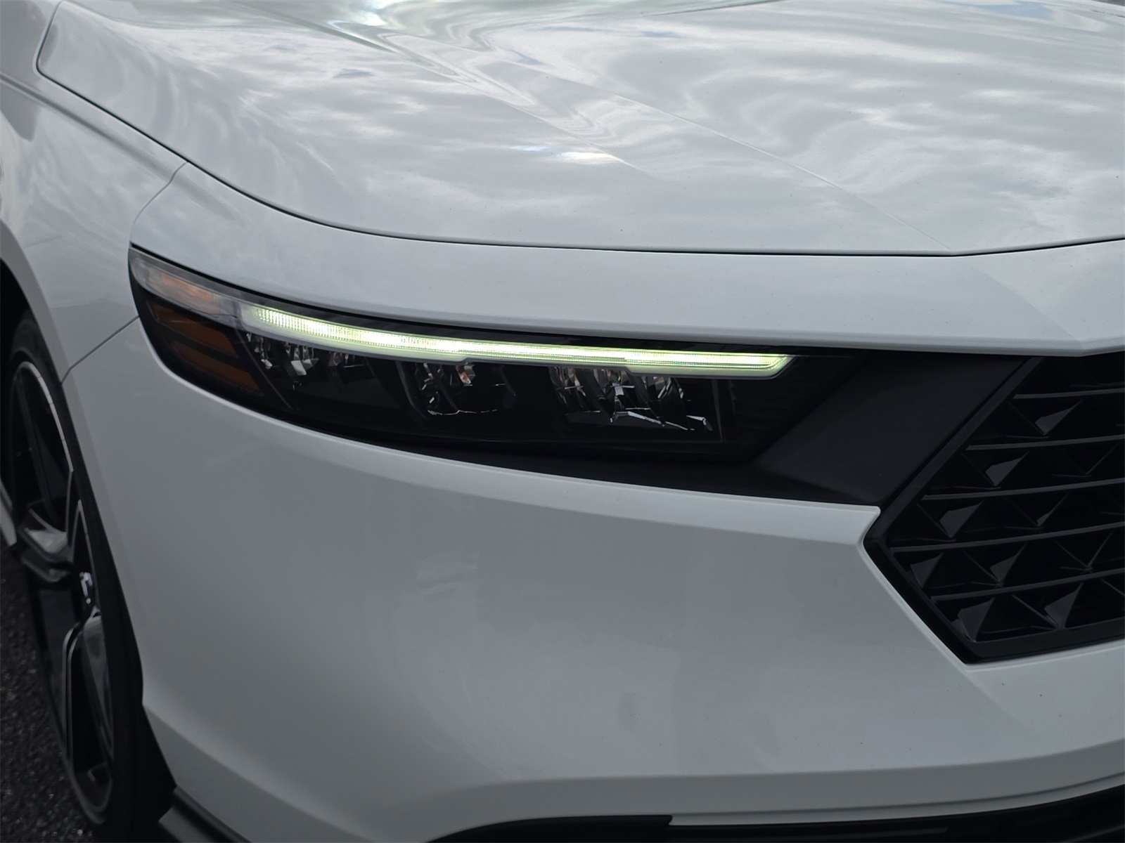 2025 Honda Accord Hybrid Sport photo 7