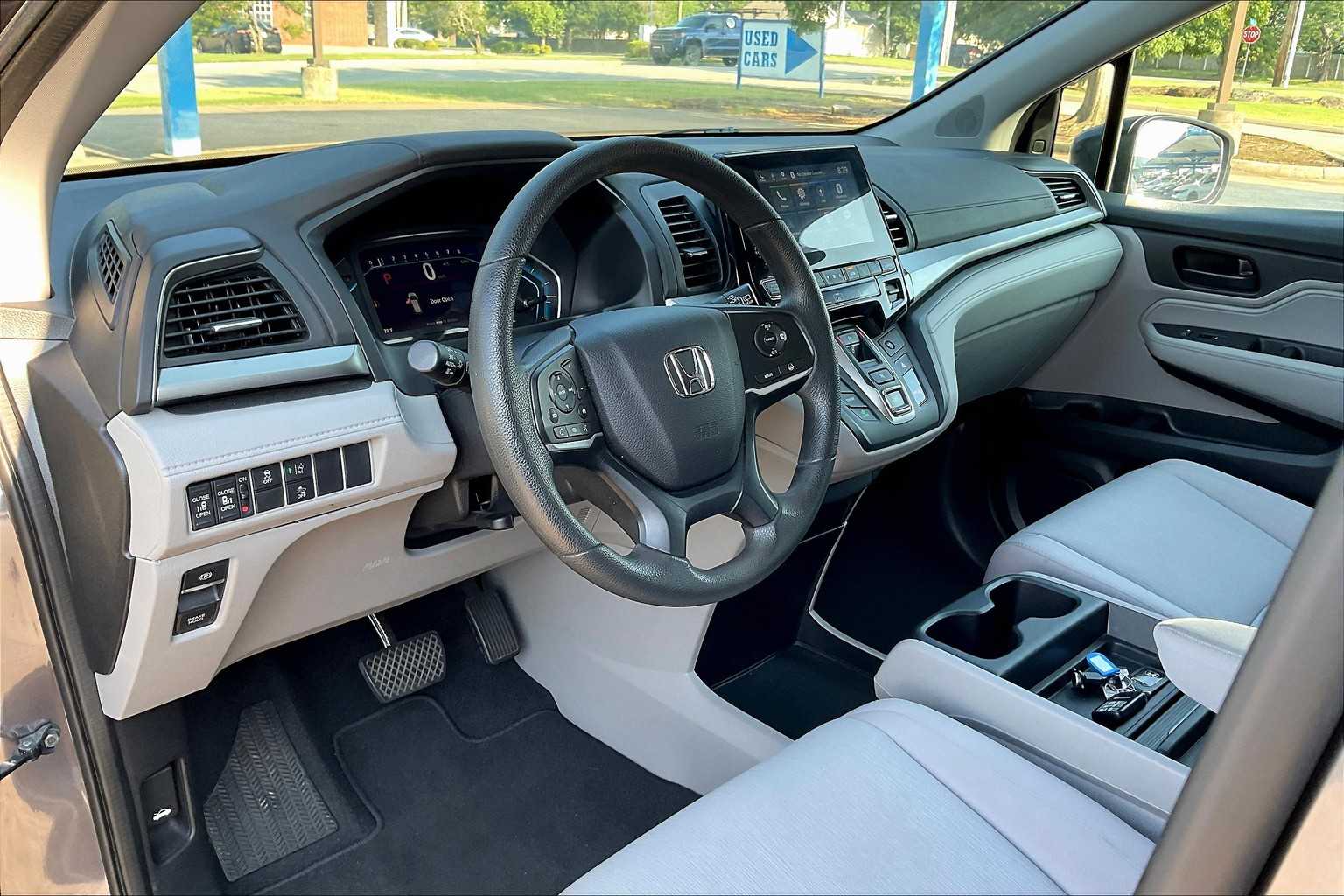 2019 Honda Odyssey EX photo 14