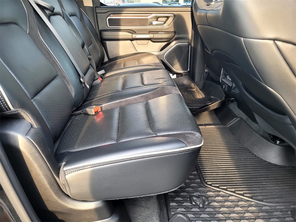 2021 Ram 1500 Laramie photo 17