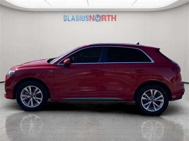 2024 Audi Q3 Premium