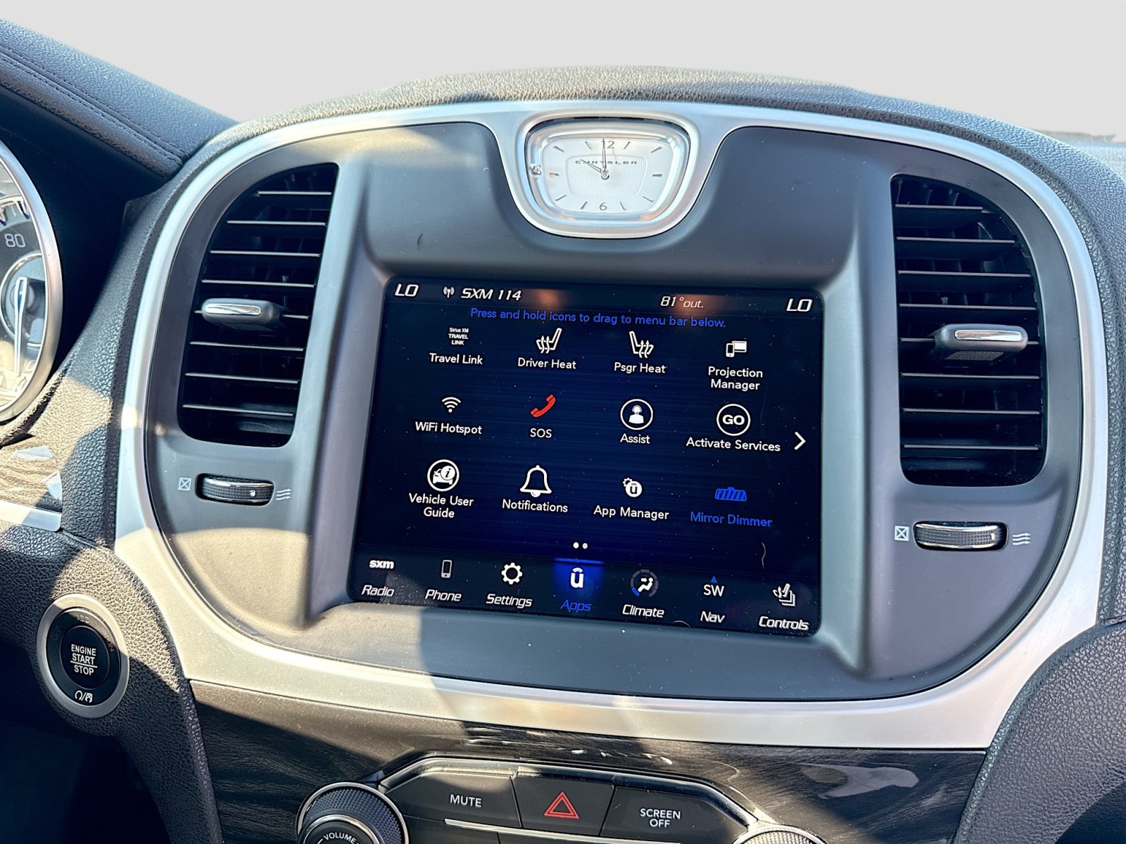 2019 Chrysler 300 Touring photo 22