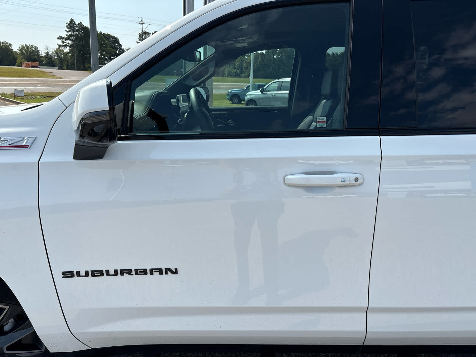 2024 Chevrolet Suburban Z71 photo 11
