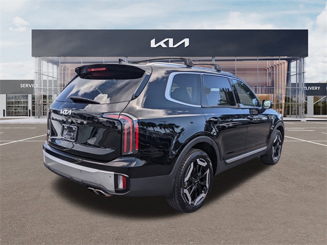 2024 Kia Telluride EX photo 3