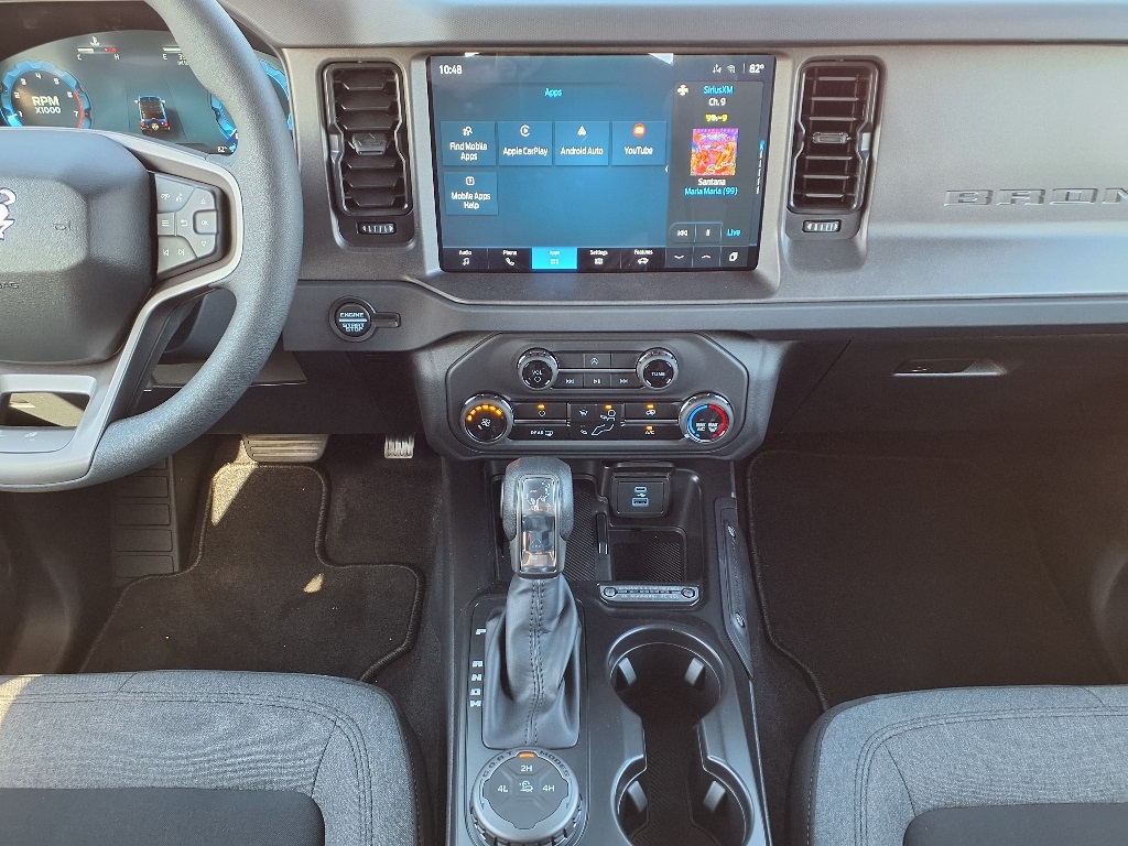 2025 Ford Bronco Base photo 15