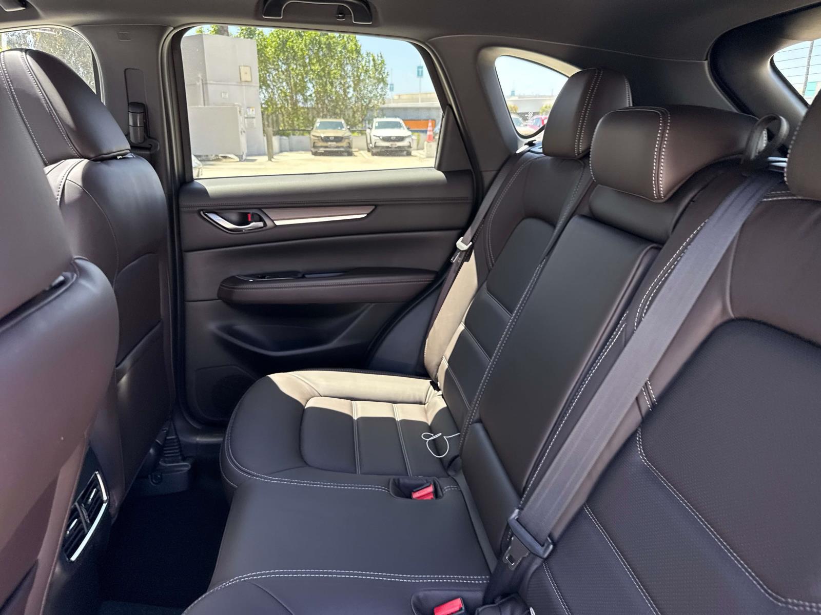 2025 Mazda CX-5 2.5 Turbo Signature photo 9