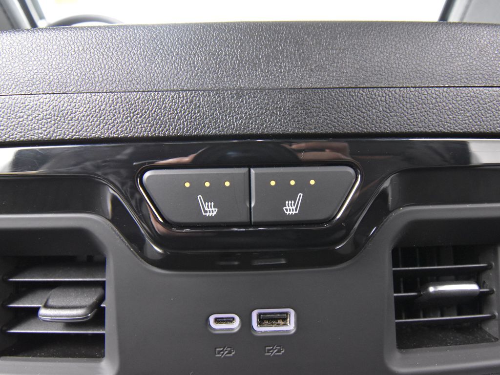 2024 Gmc Sierra HD AT4 photo 31